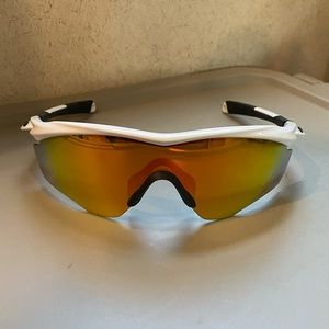 Oakley radars